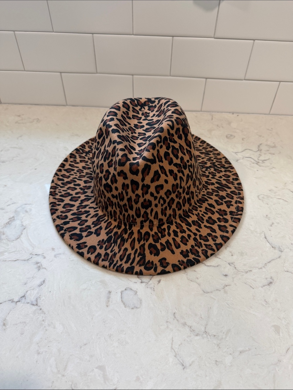 Leopard Print Wide Brim Fedora Hat - Brown/Black